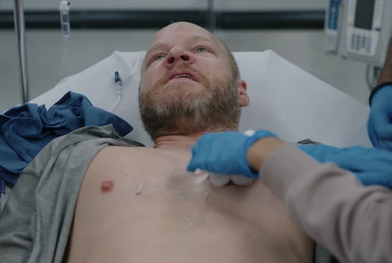 Больница Питт. Третий час: с 9:00 до 10:00